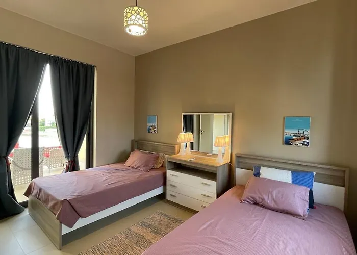 Luxury 3br Townhouse, Tawila, El Gouna, Lagoon & Pool Access * Gurdaka